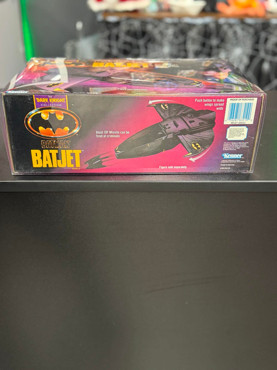 Kenner Batman - Batjet Vehicle with Blast-Off Missile and Spring Action Wings