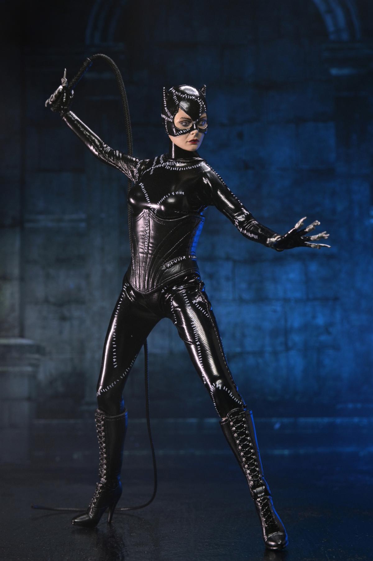 Batman Returns: Catwoman - 8" Scale Clothed Action Figure