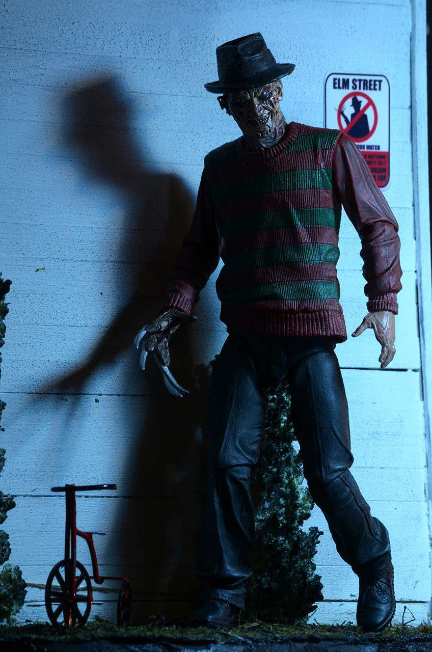 NECA A Nightmare on Elm Street: Ultimate Freddy Krueger - 7" Scale Action Figure