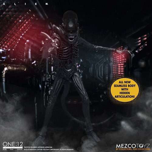 Mezco Toyz Alien (Xenomorph) One:12 Collective Action Figure