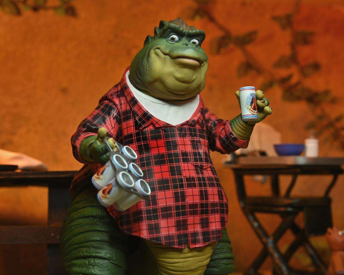 NECA Dinosaurs: Ultimate Earl Sinclair - 7" Scale Figure