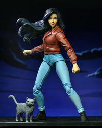 NECA Gargoyles: Ultimate Elisa Maza (w/ closed Brooklyn wings) - 7" Scale Action Figure