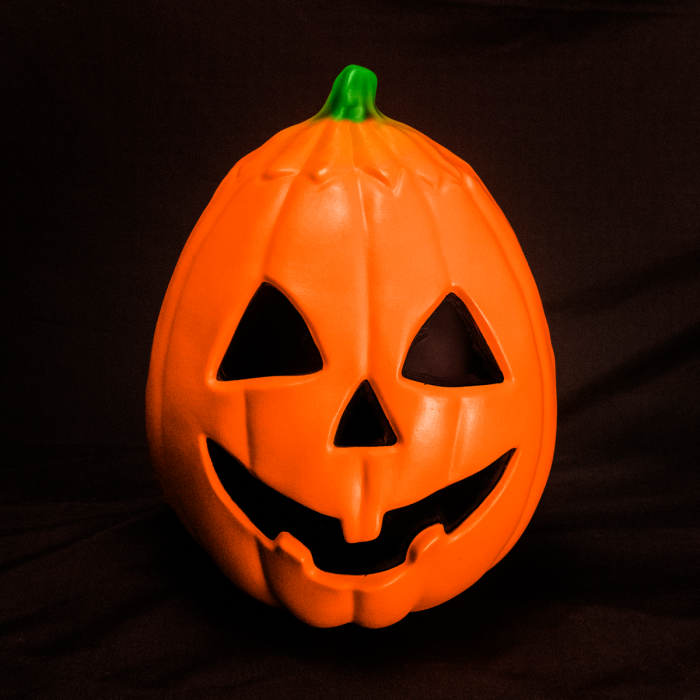 Trick or Treat Studios Halloween III: Season of the Witch - Jolly Jack O'Lantern - Light Up Singing Pumpkin