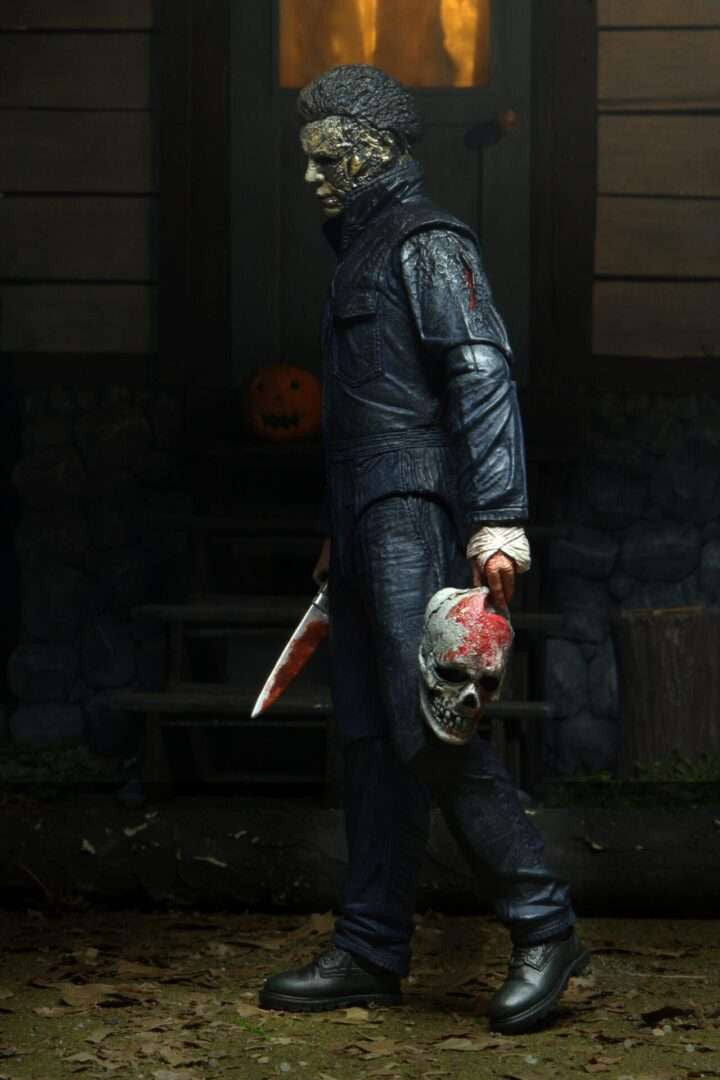 NECA Halloween Kills: Ultimate Michael Myers - 7" Scale Action Figure