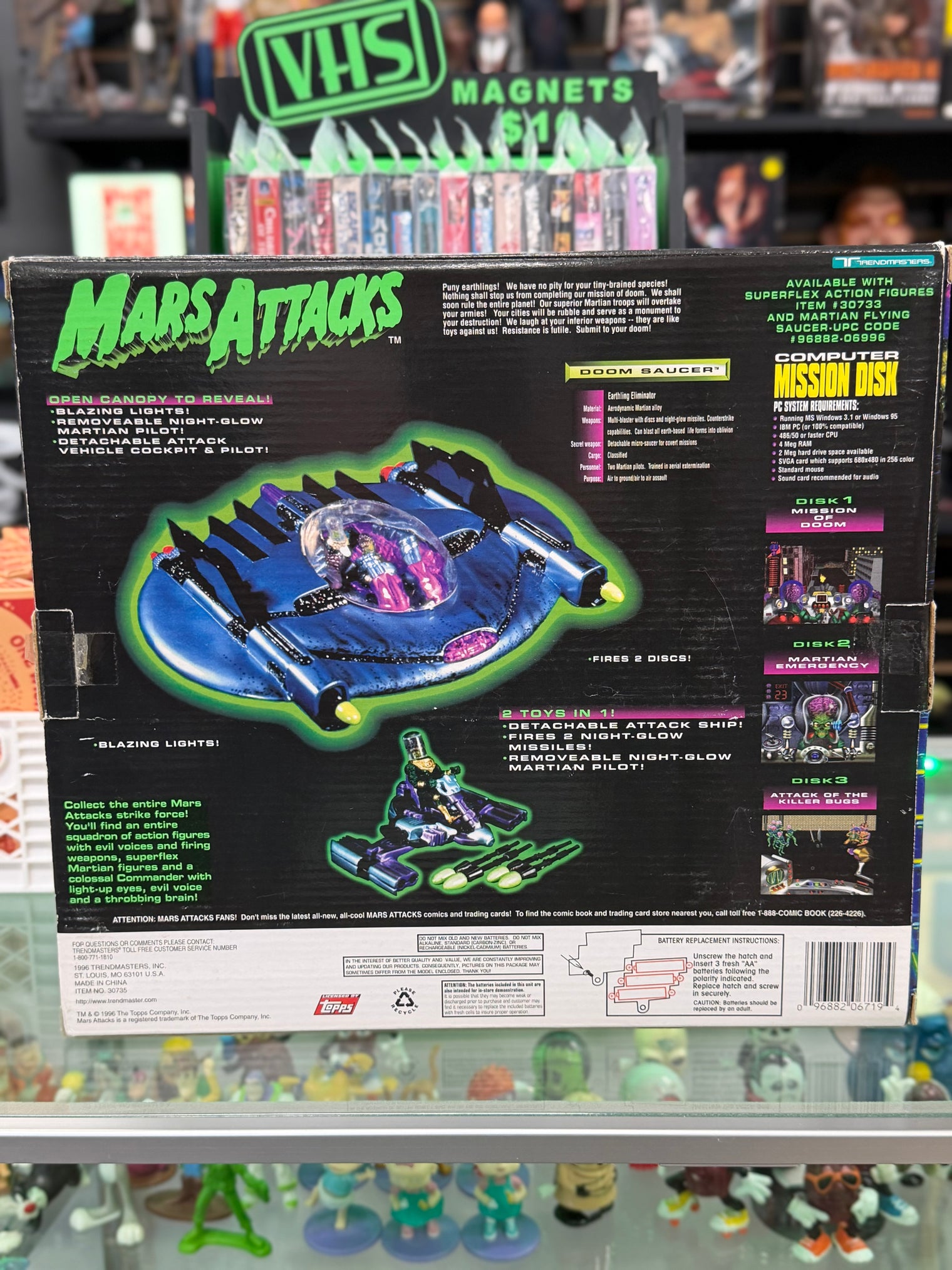 Mars Attacks! - Doom Saucer