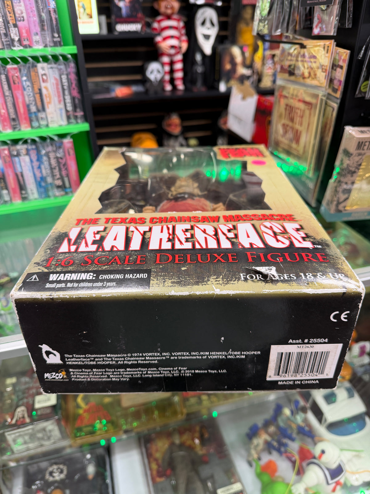 The Texas Chainsaw Massacre: Leatherface - 1/6 Scale Deluxe Cinema of Fear Figure