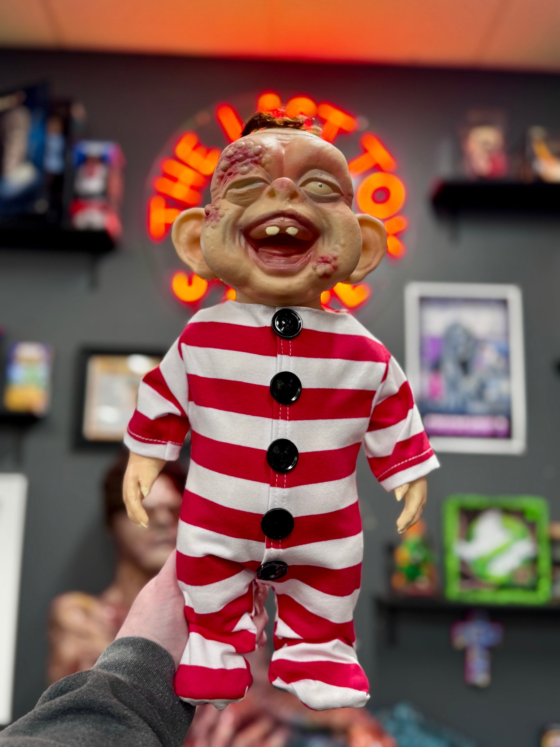 Brain Dead/Dead Alive: Baby Selwyn - 15