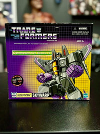 Transformers G1 Commemorative Series III Classic Reissue - Skywarp