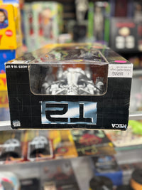 Terminator 2: Endoskeleton - 18" Figure with Light-Up Eyes