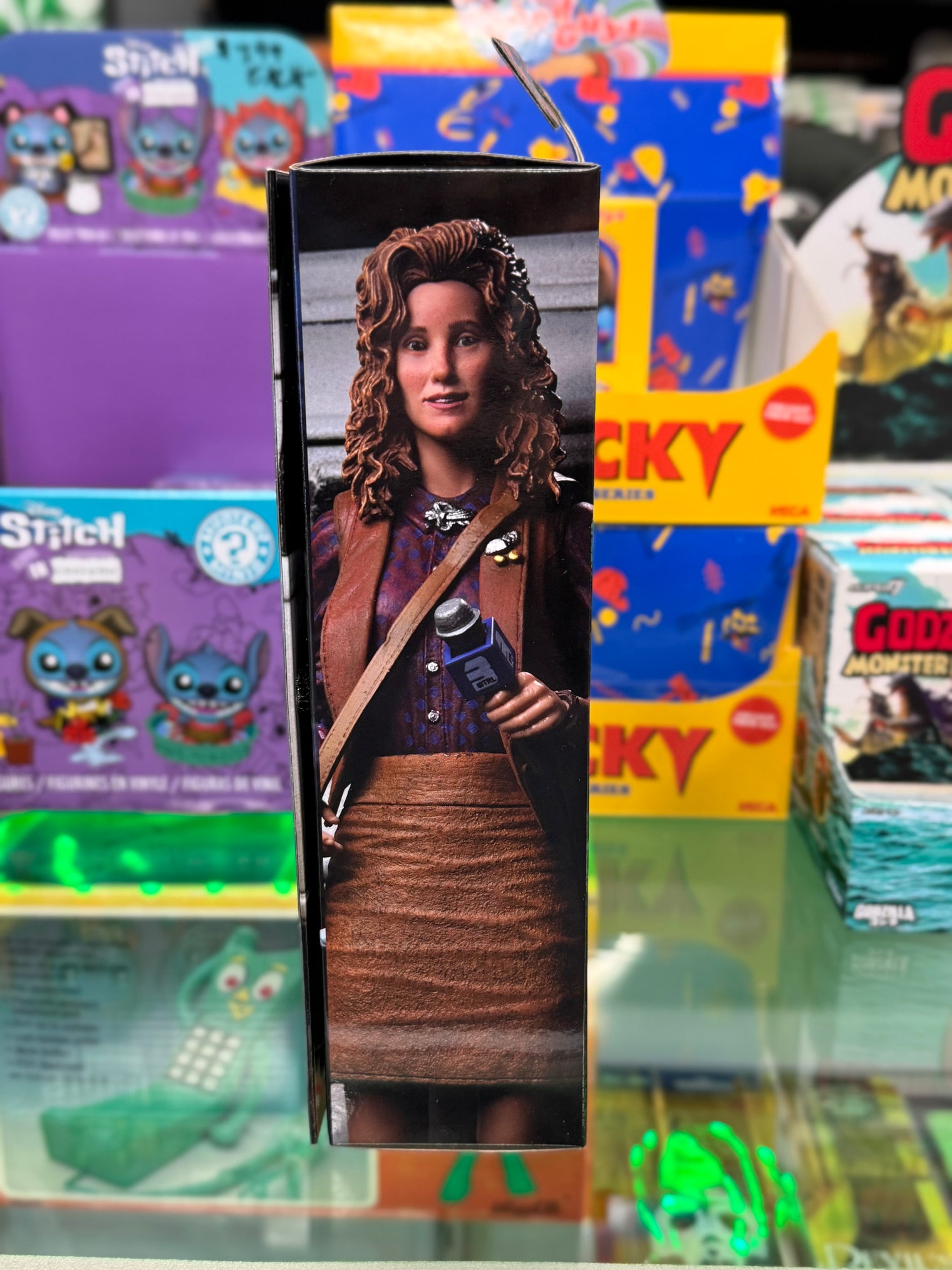 TMNT (1990): Ultimate April O'Neil Signature Edition - 7" Scale Figure