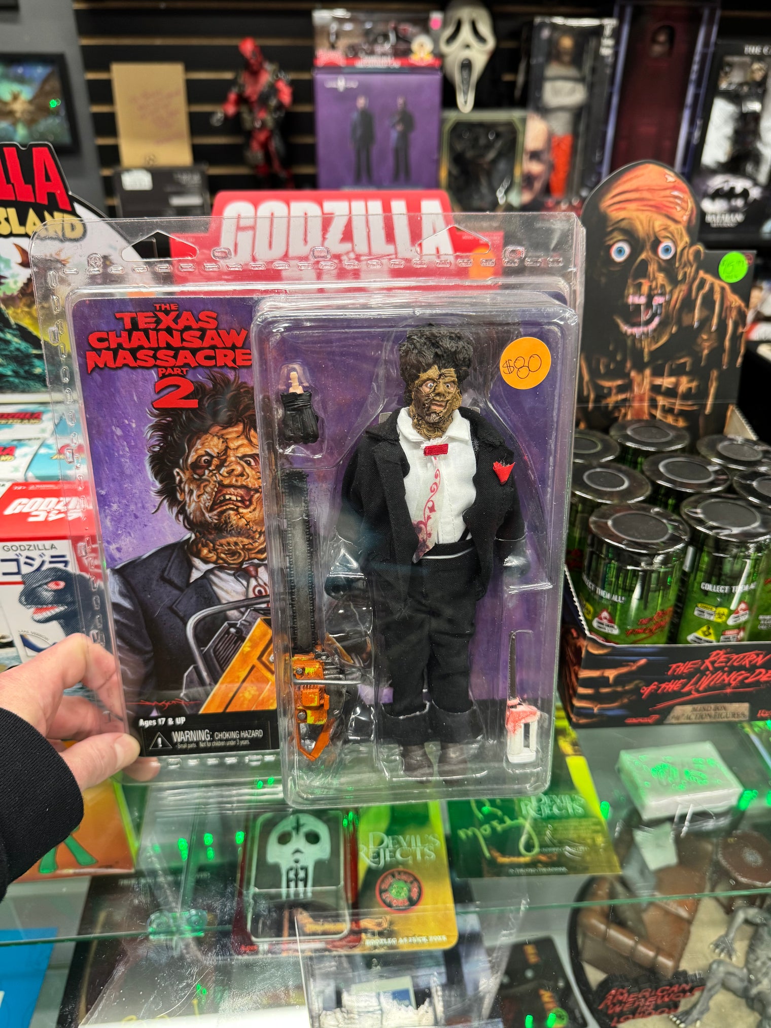 The Texas Chainsaw Massacre Part 2: Leatherface - 8" Clothed Retro Figure