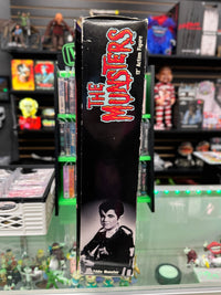The Munsters: Eddie Munster - 40th Anniversary 1/6 Scale Figure