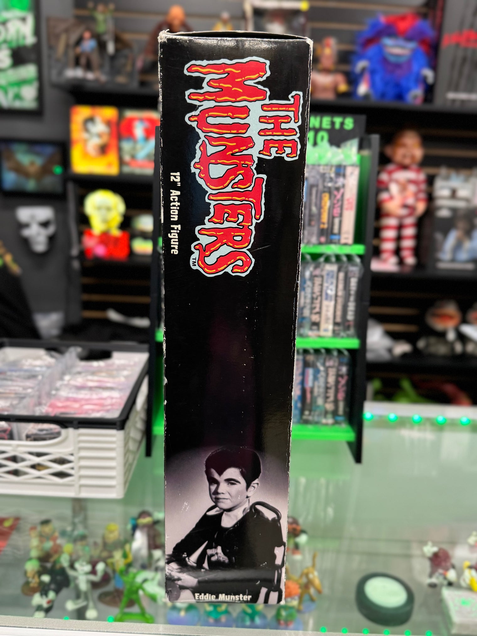 The Munsters: Eddie Munster - 40th Anniversary 1/6 Scale Figure