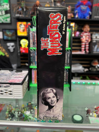 The Munsters: Marilyn Munster - 40th Anniversary 1/6 Scale Figure