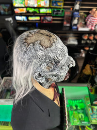 Texas Chainsaw Massacre III: Grandpa - Bust