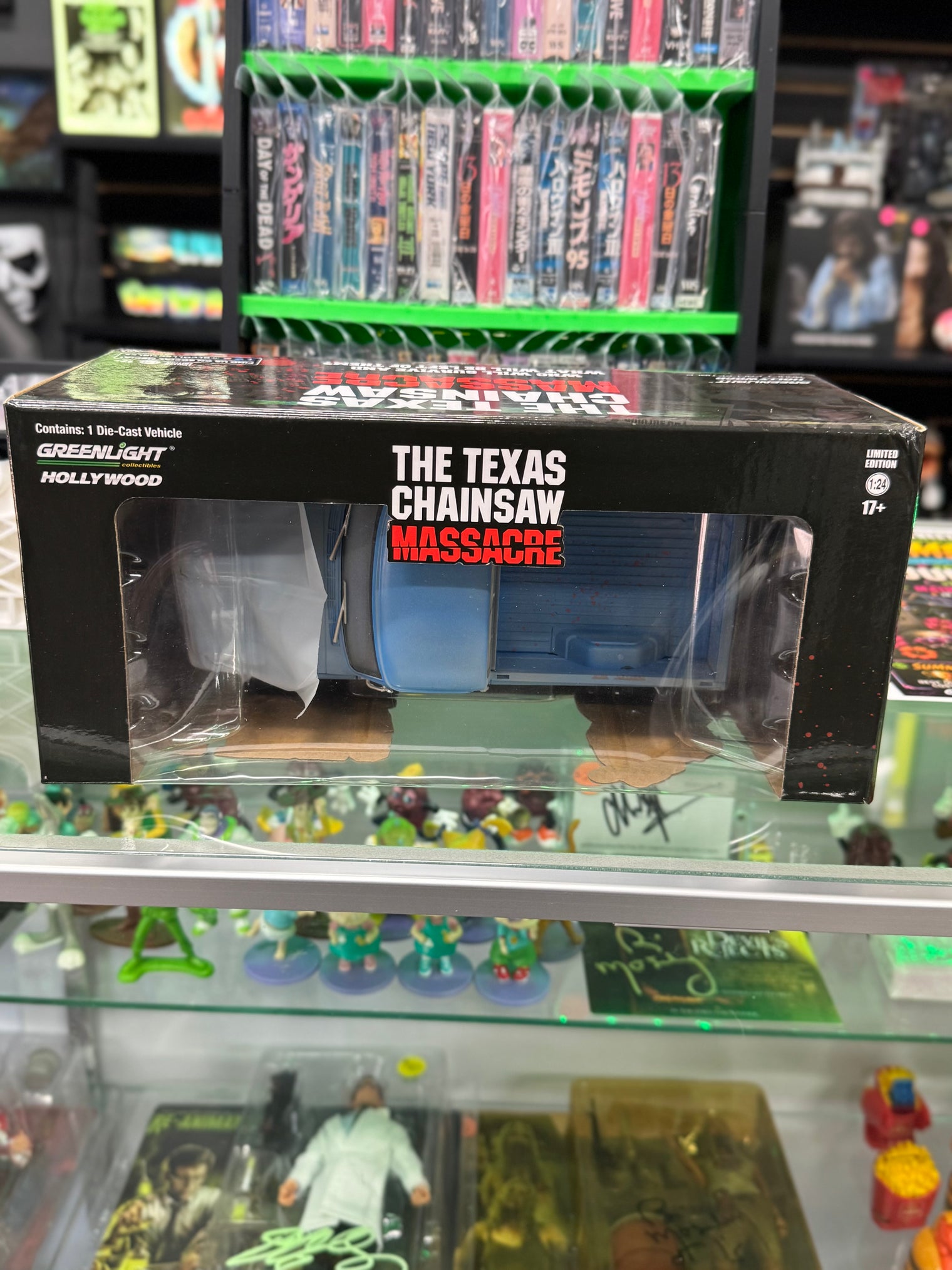 The Texas Chainsaw Massacre: 1971 Chevrolet C10 - 1:24 Die-Cast Vehicle