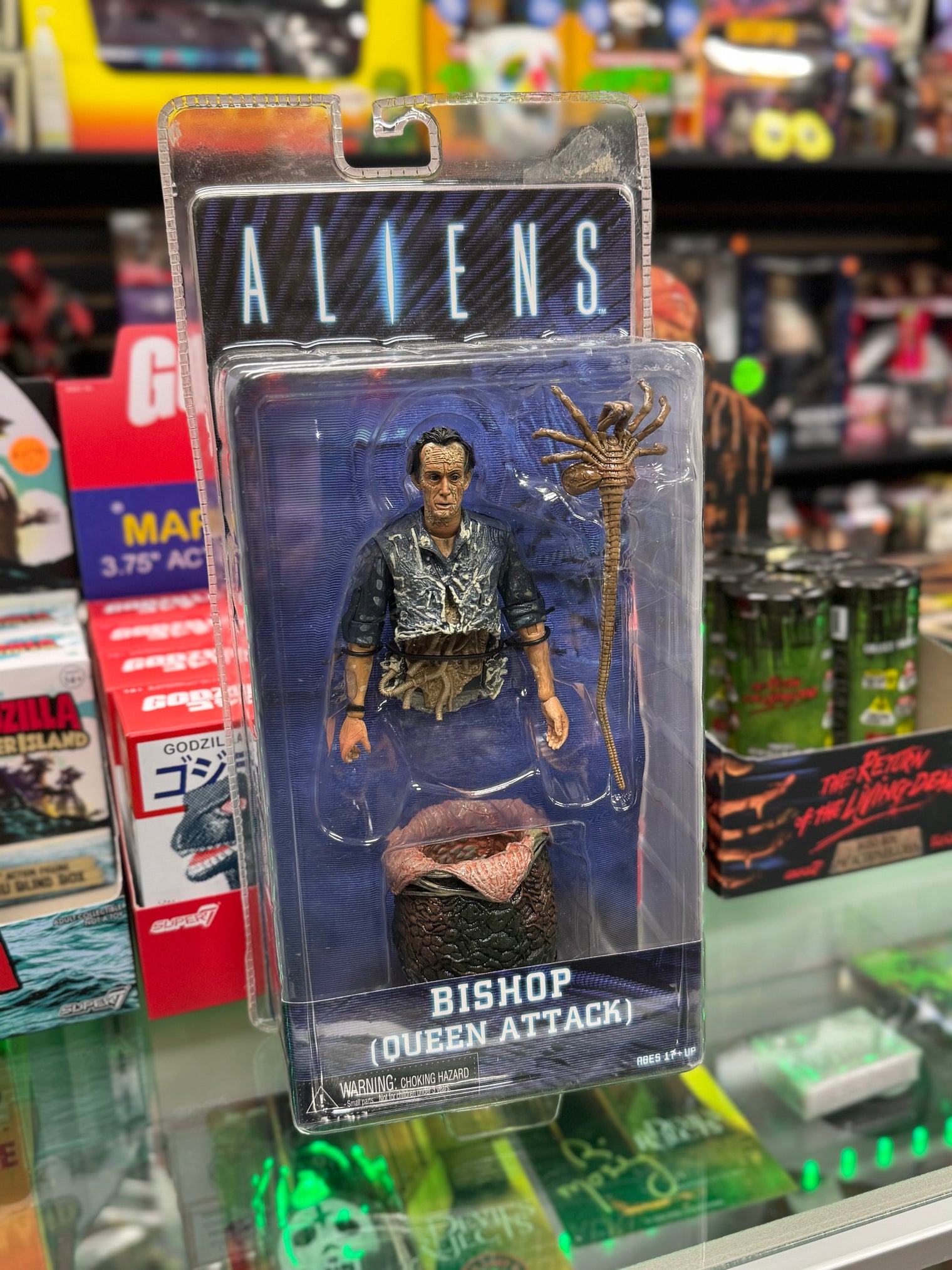 Aliens: Bishop (Queen Attack) - 7" Scale Figure