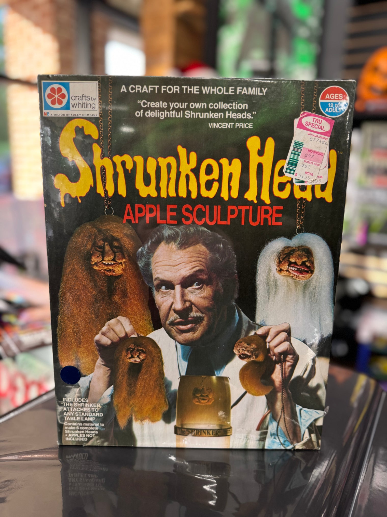 Vincent Price 1975 Shrunken Head Kit