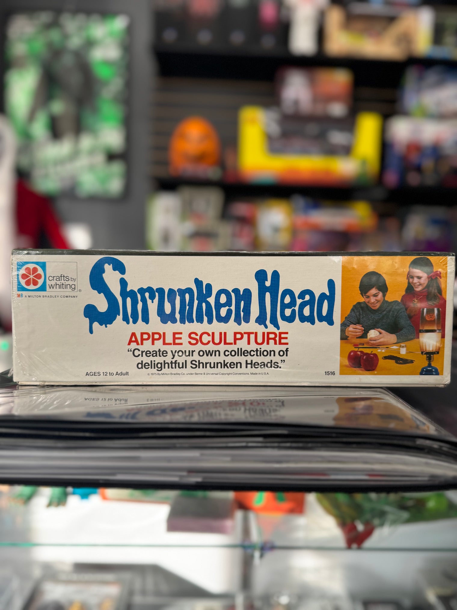 Vincent Price 1975 Shrunken Head Kit
