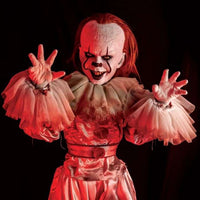 Trick or Treat Studios IT (2017) Pennywise Premium Scale Doll