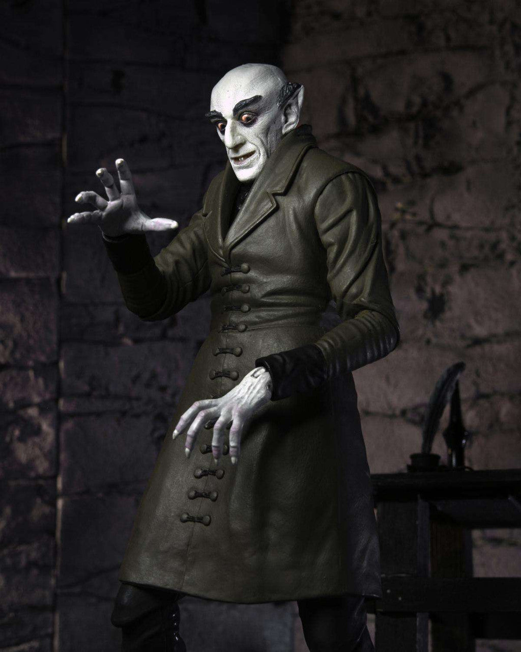 NECA Nosferatu: Ultimate Count Orlok - 7" Scale Figure