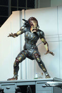 NECA Predator (2018): Ultimate Fugitive Predator– 7: Scale Action Figure