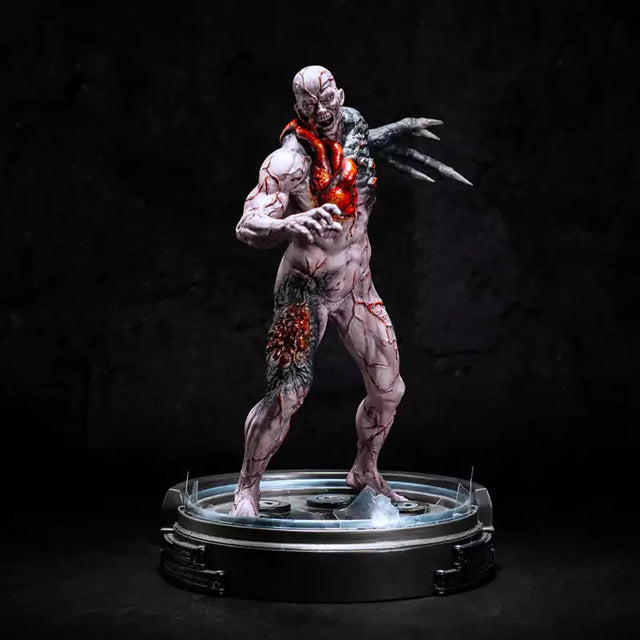 Numskull Resident Evil: Tyrant T-002 Statue (Limited Edition)