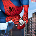 Mezco Toyz The Amazing Spider-Man One:12 Deluxe Edition Action Figure