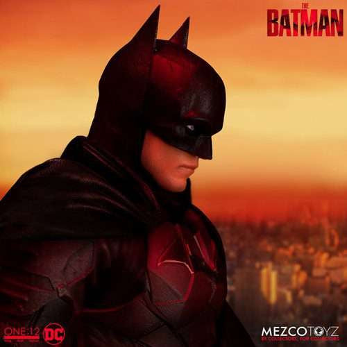 Mezco Toyz The Batman One:12 Collective Action Figure