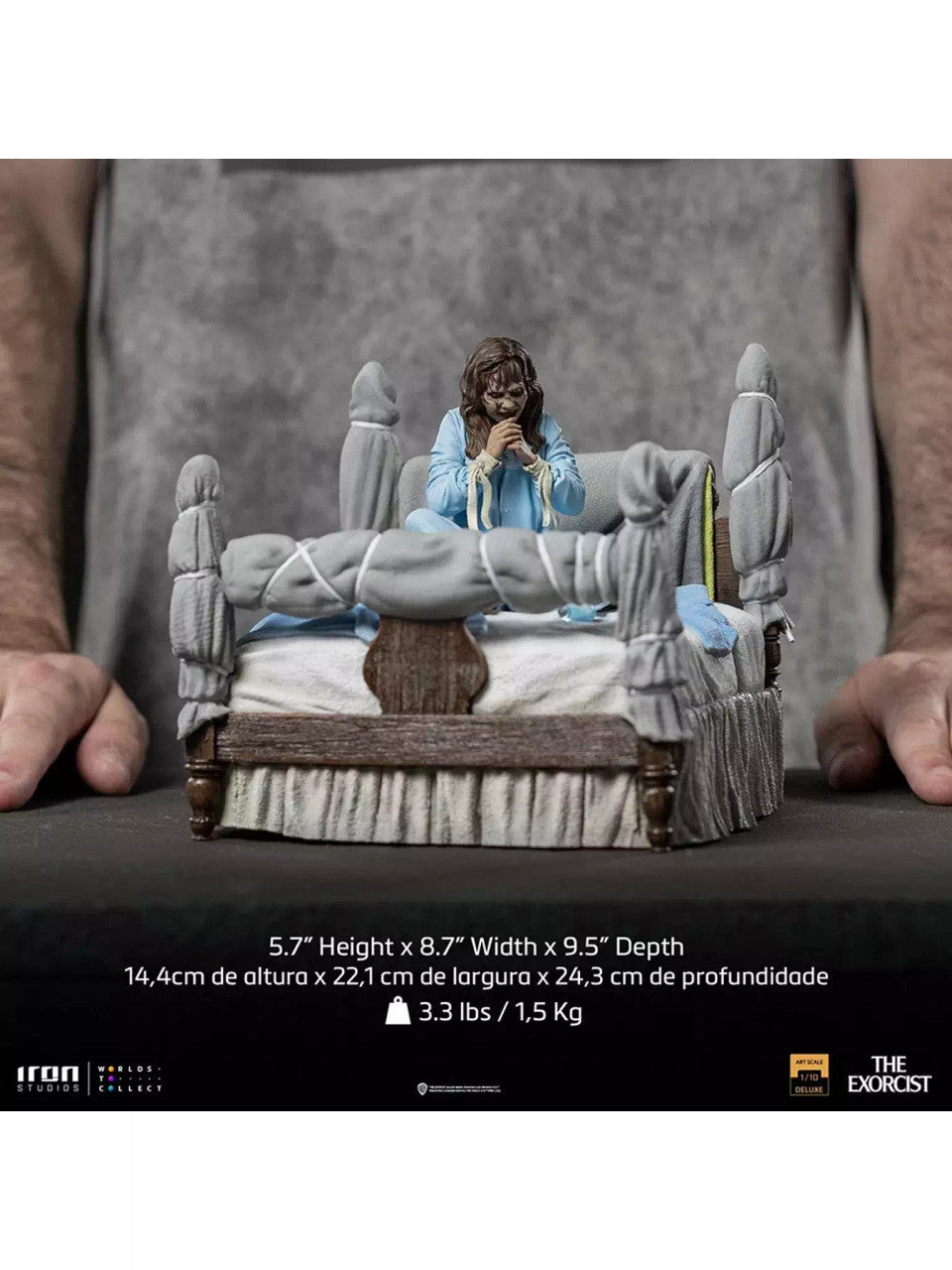 Iron Studios The Exorcist: Possessed Regan MacNeil - 1:10 Scale Deluxe Art Statue