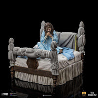 Iron Studios The Exorcist: Possessed Regan MacNeil - 1:10 Scale Deluxe Art Statue