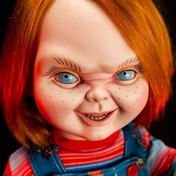 Trick or Treat Studios Ultimate Chucky Doll