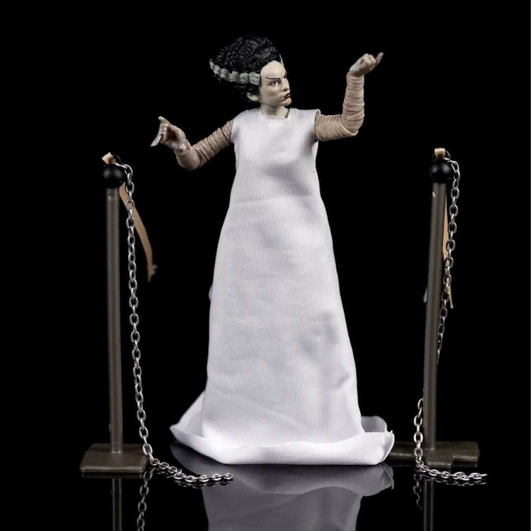 Jada Toys Universal Monsters Bride of Frankenstein 6-Inch Scale Figure