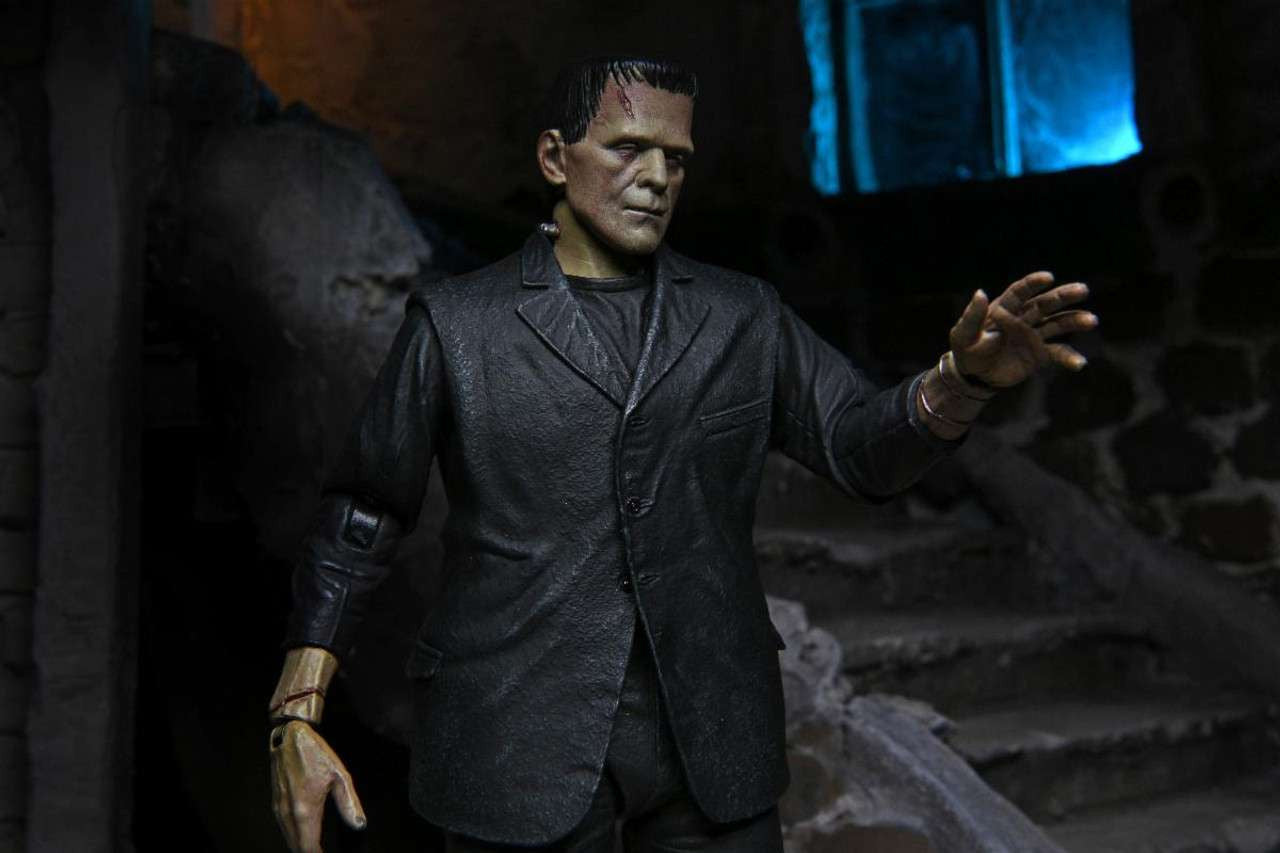 NECA Universal Monsters: Ultimate Frankenstein - 7" Scale Action Figure