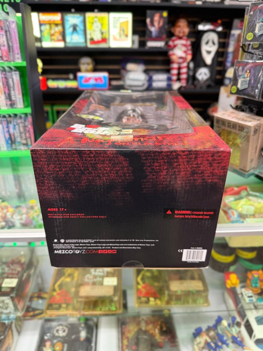 Mezco Toyz - A Nightmare on Elm Street - Burst-A-Box