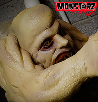 Basket Case: Belail Bradley - 1:1 Replica