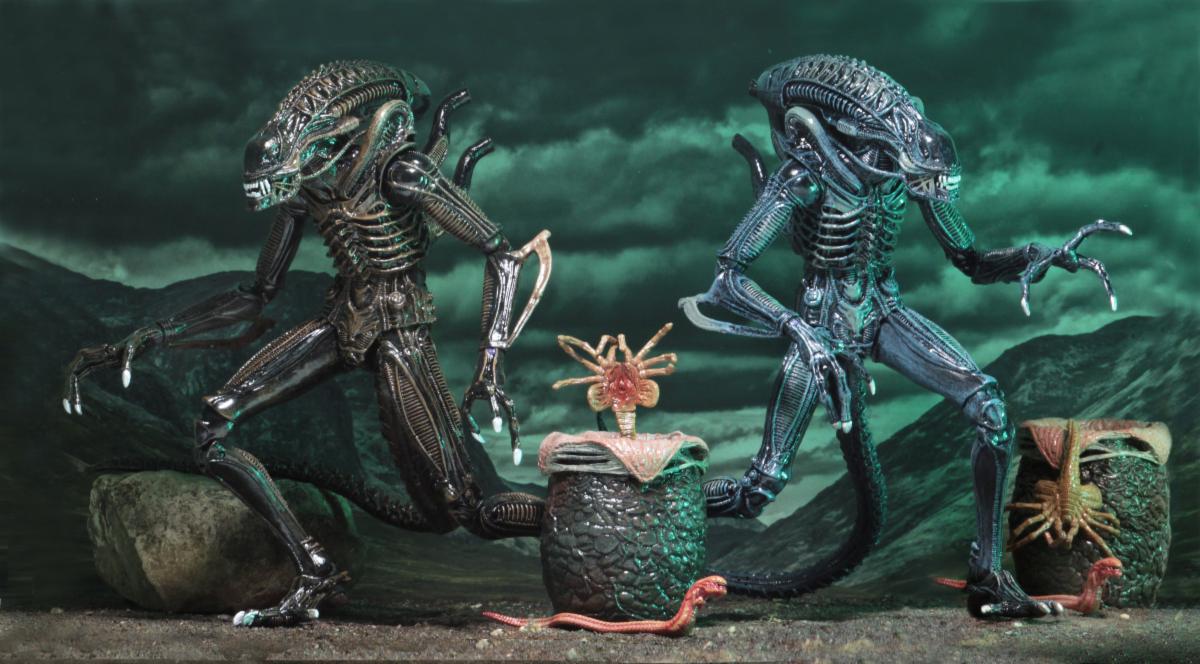 Aliens: Ultimate Blue Warrior - 7" Scale Figure - NECA