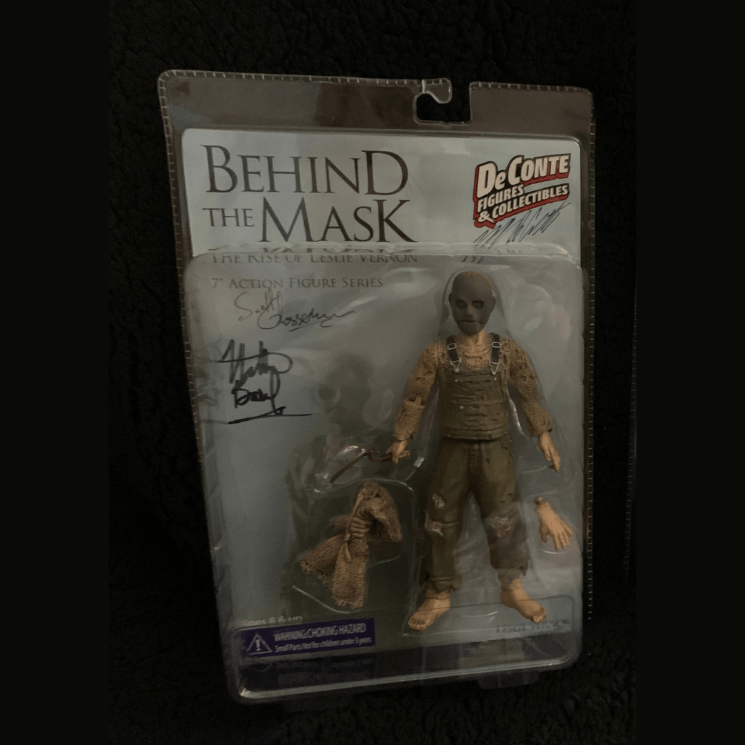 Behind the Mask: The Rise of Leslie Vernon LIMITED SIGNATURE EDITION - 7" Action Figure - The Last Toy Store