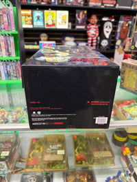 Mezco Toyz - Friday the 13th - Burst-A-Box