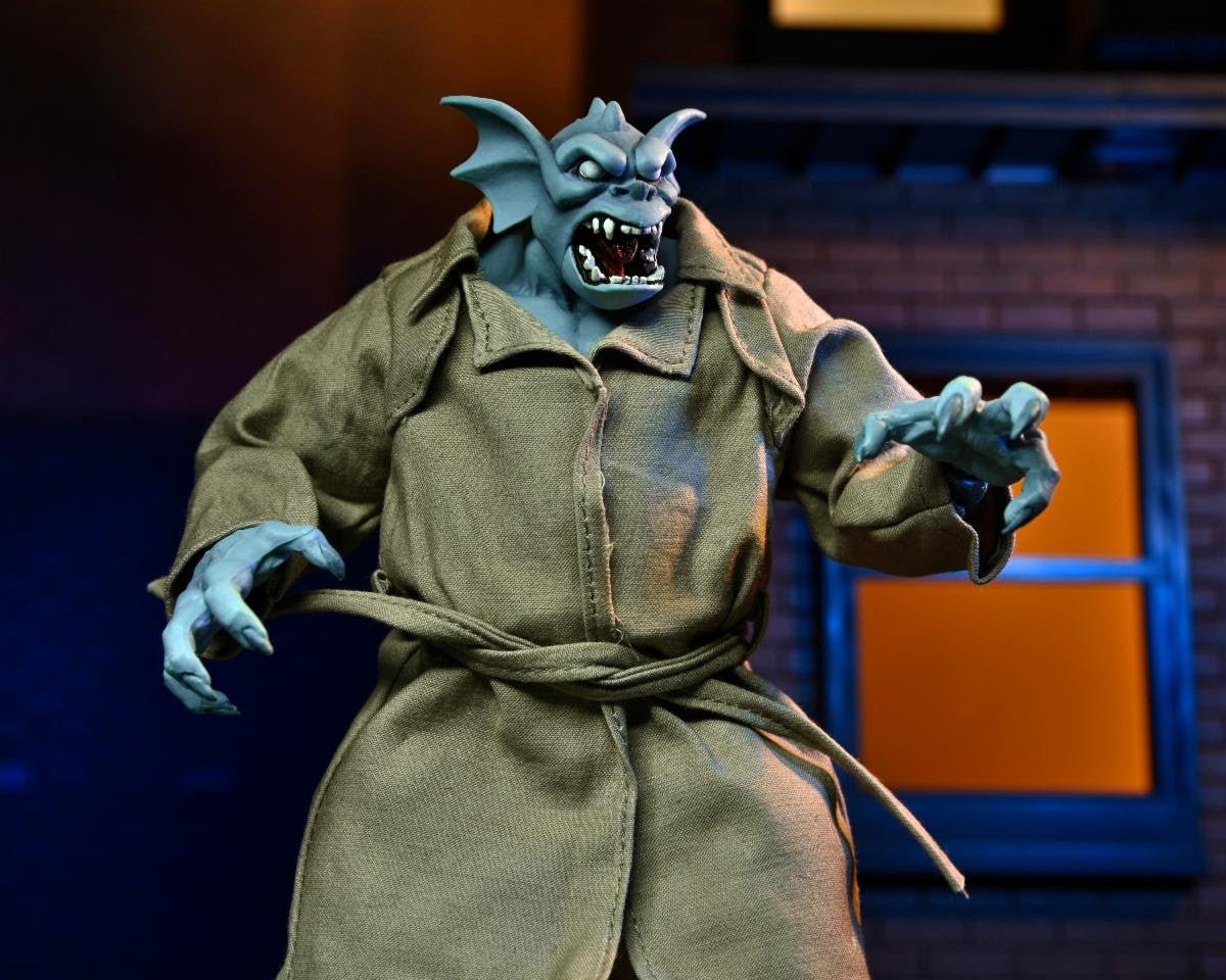 NECA Gargoyles Action Figure Detective Broadway – Scala 1:7, Versione "Silver Falcon" Con Ali Chiuse, Collezionabile Ufficiale - 3