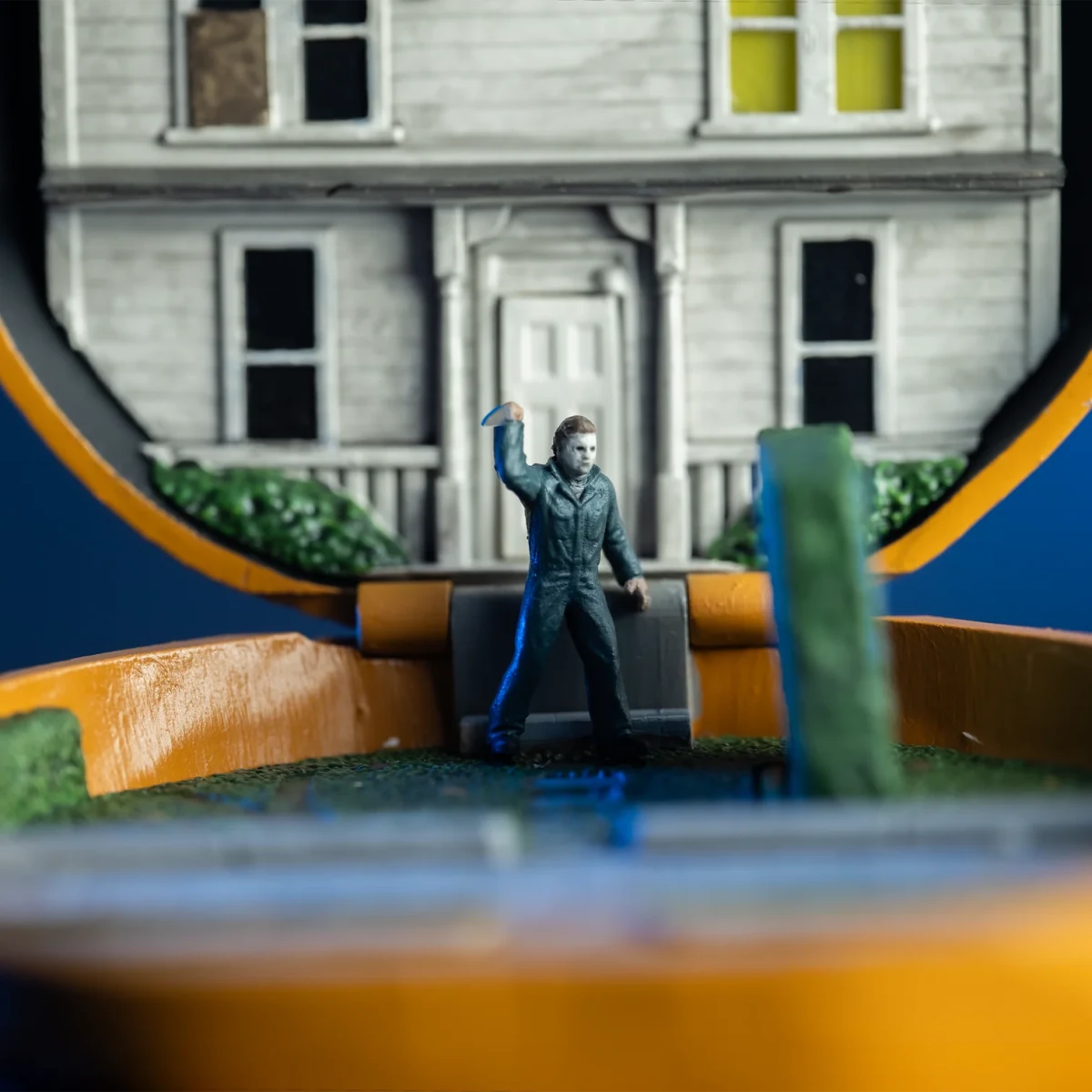 Halloween (1978): Myers House - Pumpkin Micro Maniacs Playset - Trick or Treat Studios