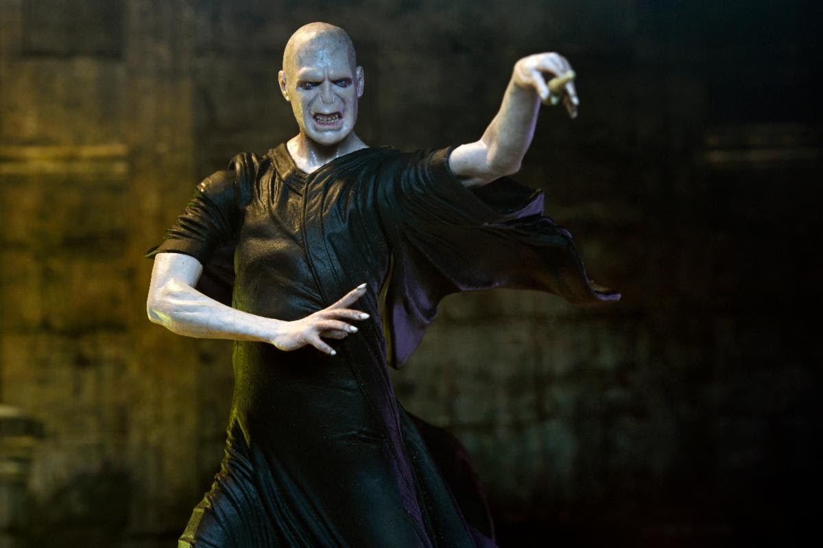 Harry Potter (Legacy Collection): Voldemort - 7" Scale Figure - NECA