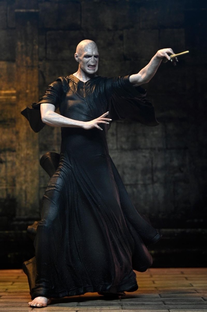 Harry Potter (Legacy Collection): Voldemort - 7" Scale Figure - NECA
