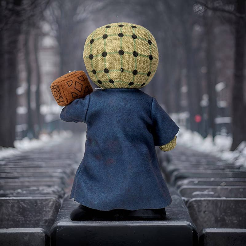 Hellraiser: Pinhead - Pinheads Monster Plush - Pacific Trading