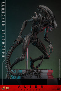 Alien Romulus: Scorched Xenomorph - 1/6 Scale Figure