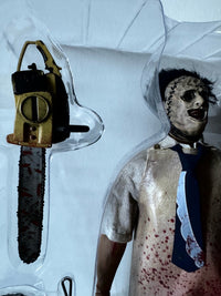 The Texas Chainsaw Massacre: Deluxe Leatherface - 1/6 Scale Figure