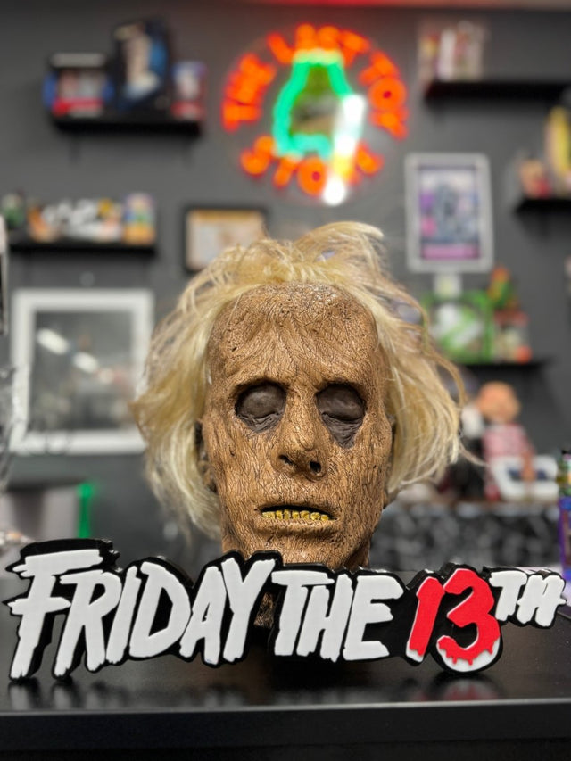 Pamela Voorhees - 1:1 Corpse Head - The Last Toy Store