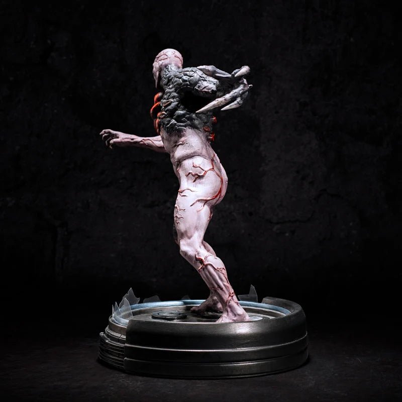 Numskull - (Pre-Order) Resident Evil: Tyrant T-002 - Limited Edition Statue