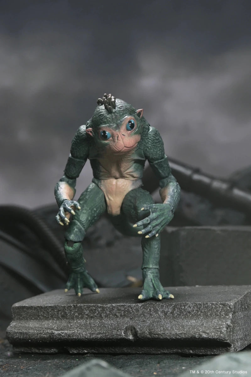 Predator: Badlands - Ultimate Thia & Bud - 7" Scale Figures - NECA