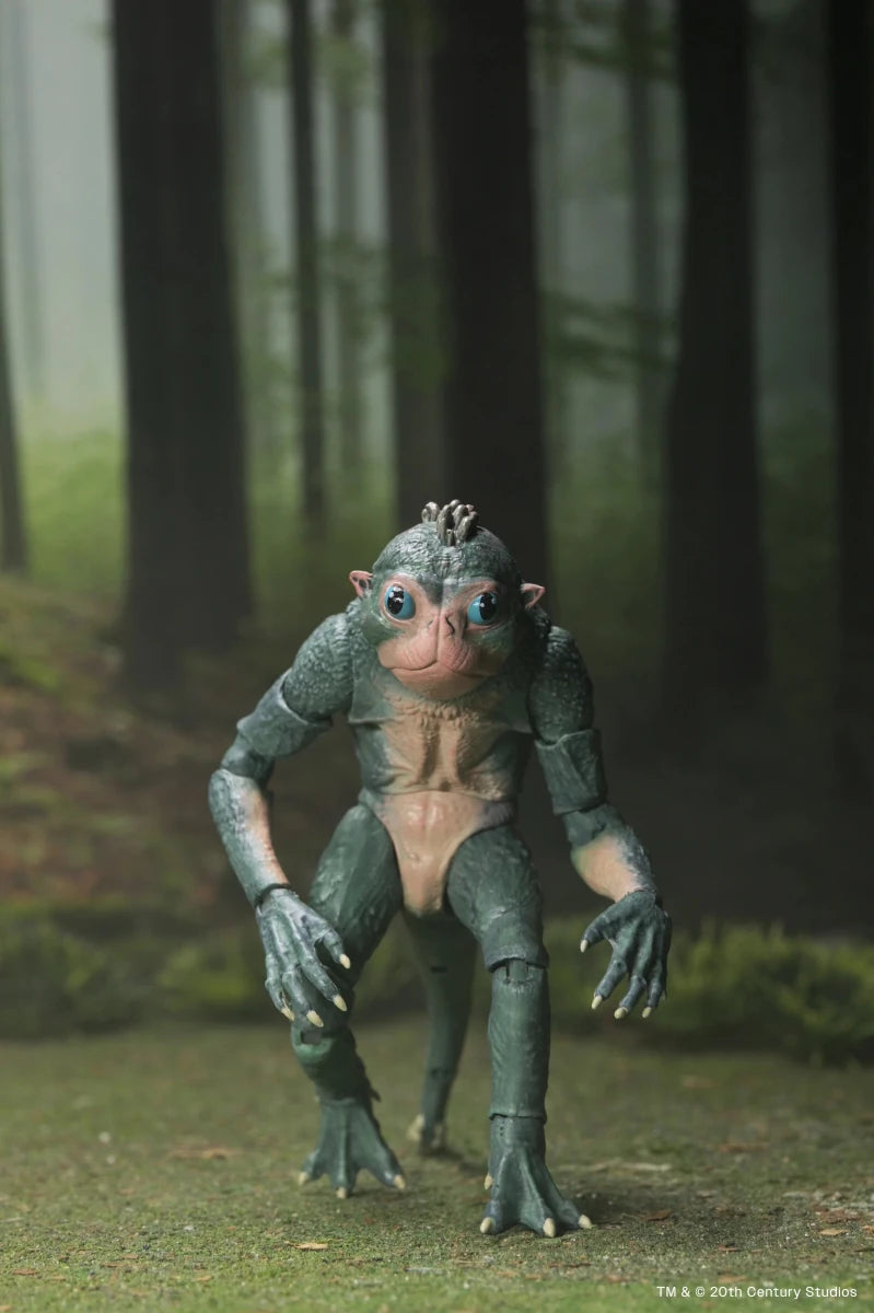 Predator: Badlands - Ultimate Thia & Bud - 7" Scale Figures - NECA
